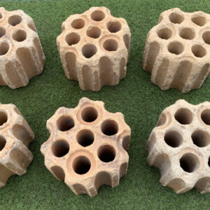 402
